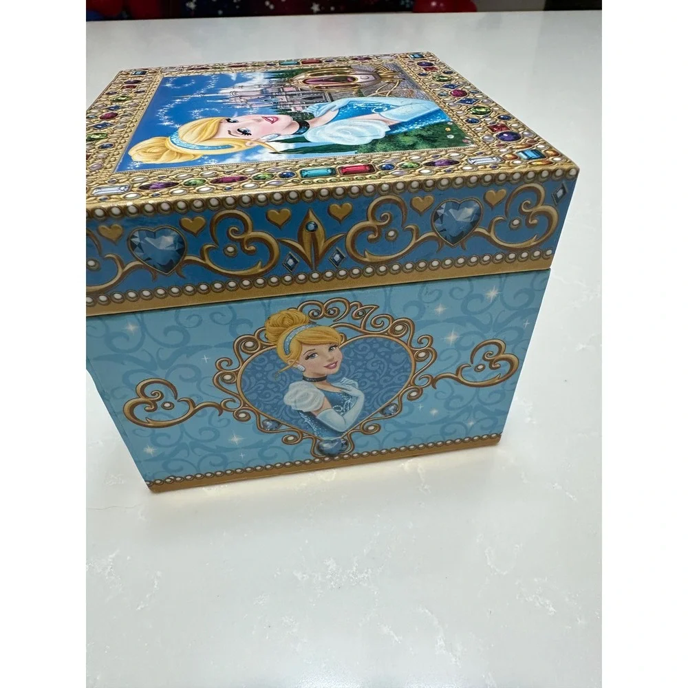 Disney Cinderella Musical Jewelry Box Blue Gold Wind Up Rotating Figurine Mirror